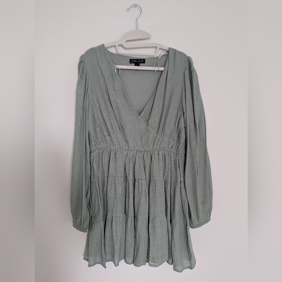 Long sleeve summer flowy dress - Picture 1 of 5